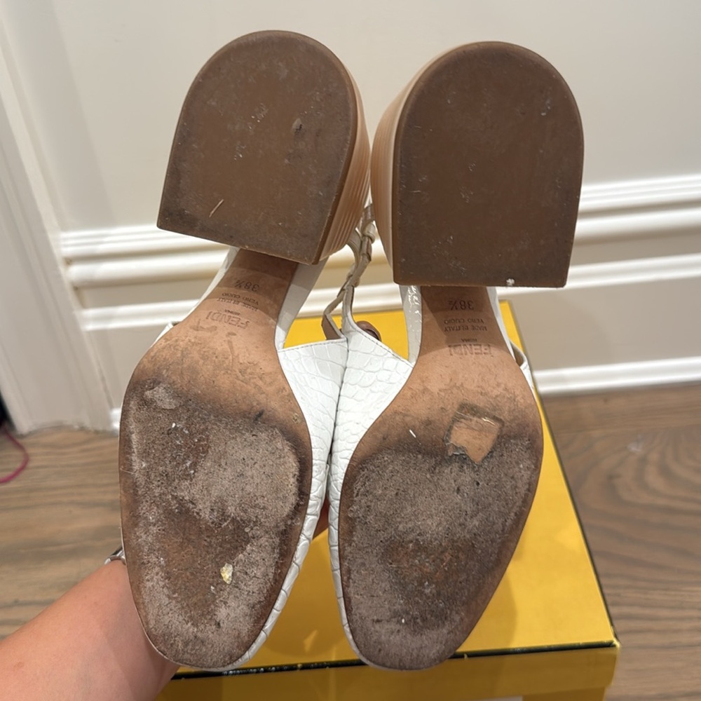Fendi Slingbacks - Picture 4 of 4